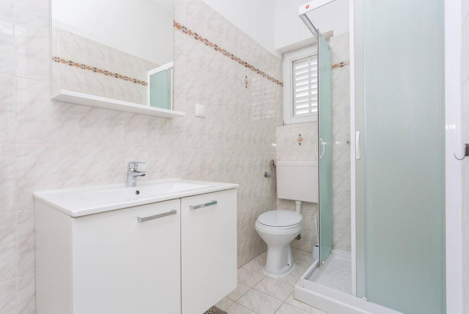 Apartments Bernardeta 2 バスカ エクステリア 写真