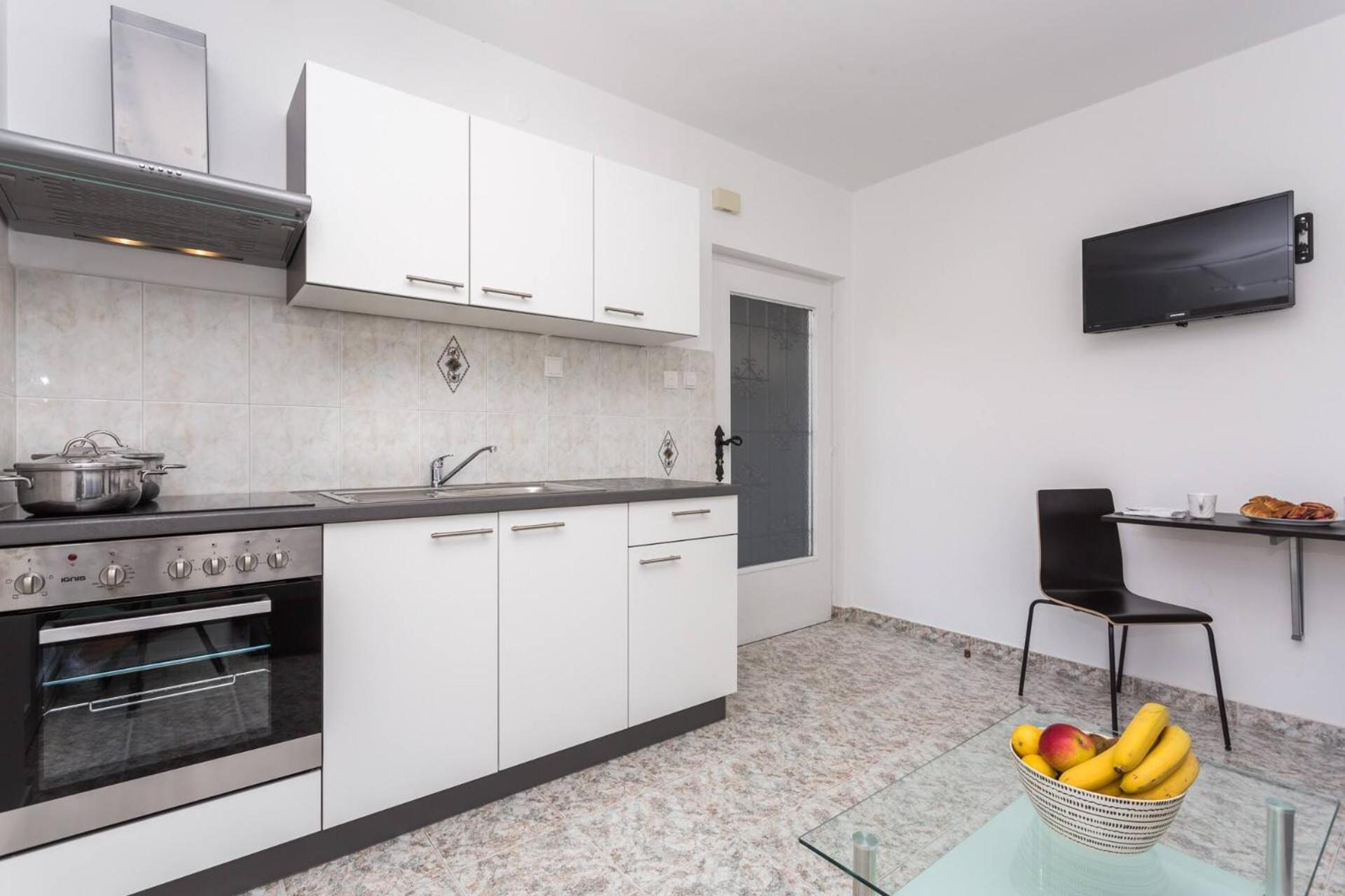 Apartments Bernardeta 2 バスカ エクステリア 写真