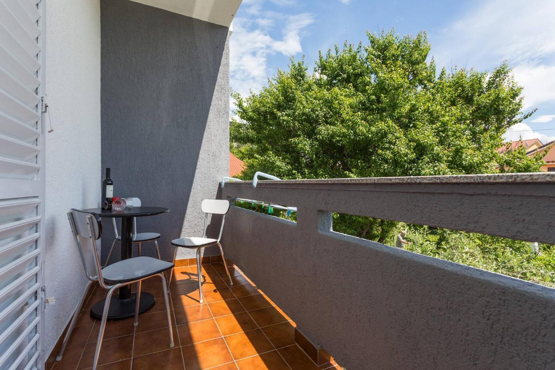 Apartments Bernardeta 2 バスカ エクステリア 写真