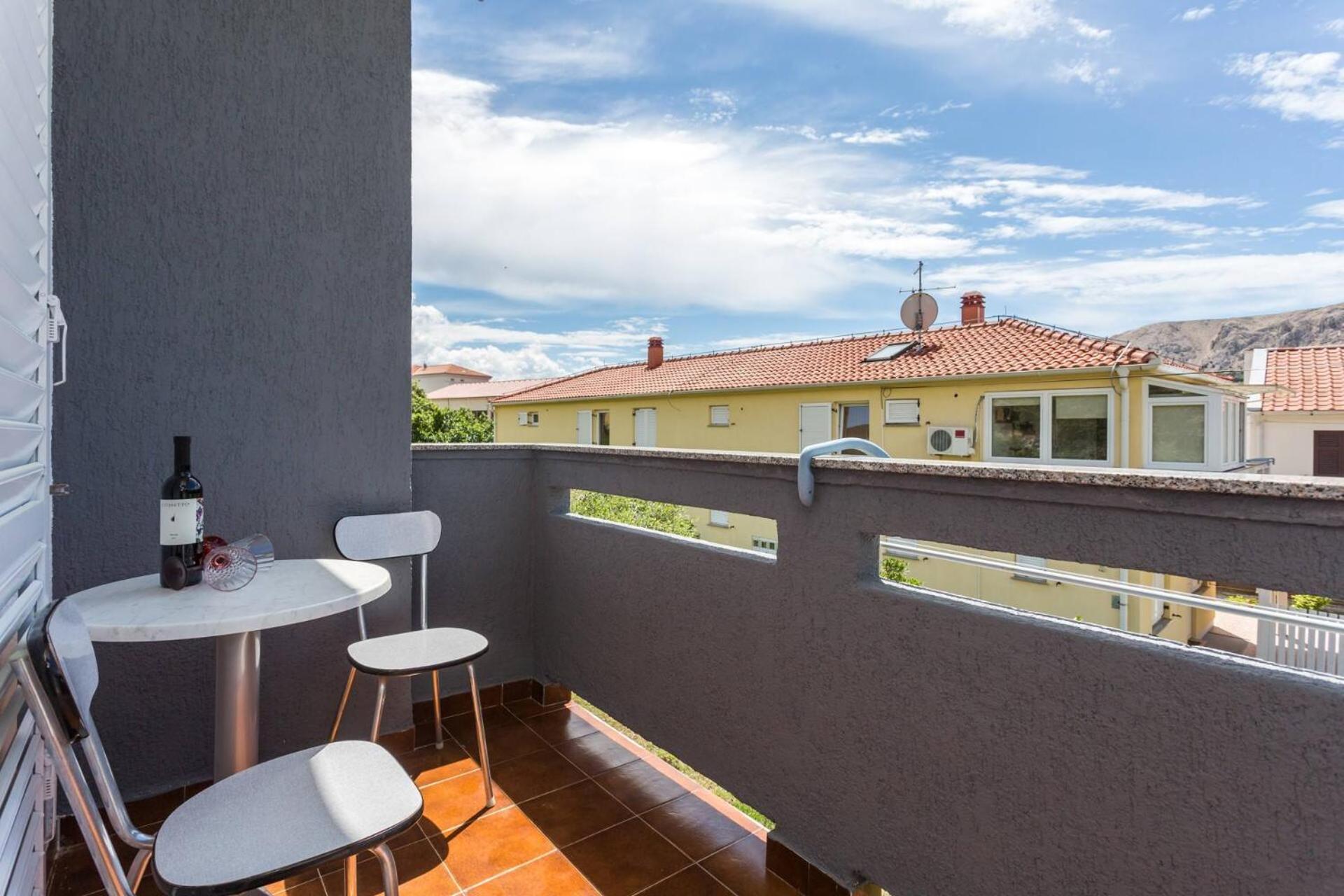 Apartments Bernardeta 2 バスカ エクステリア 写真
