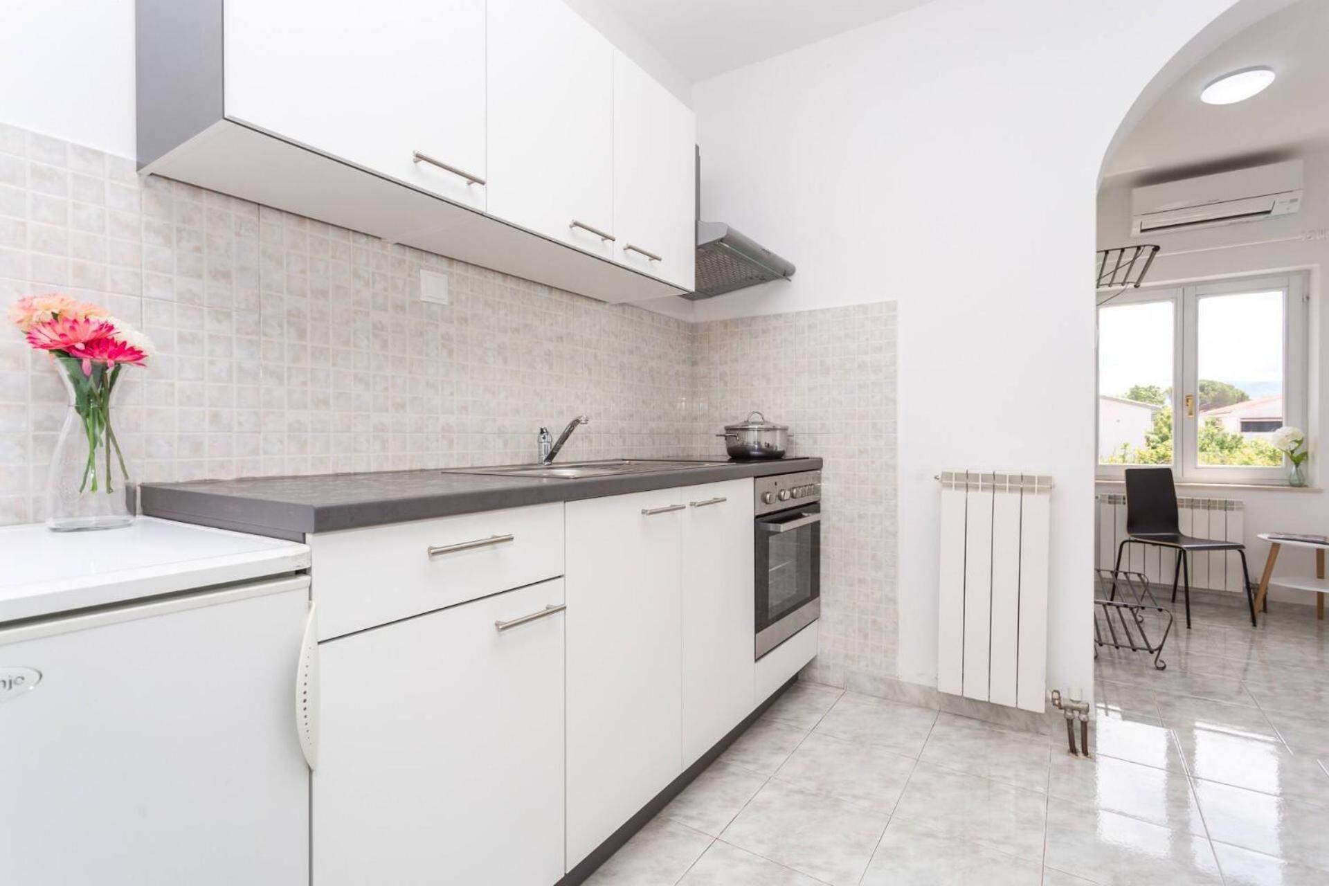 Apartments Bernardeta 2 バスカ エクステリア 写真